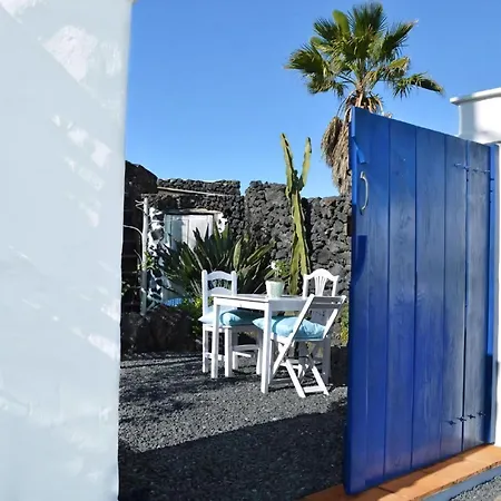Semesterbostad Lavastein Yazmina Mit Schoenem Garten Yaiza (Lanzarote)